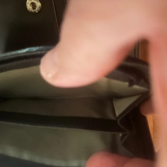 Radley London Bi Fold Wallet Wheaten Scottie with garment bag - Picture 3 of 4